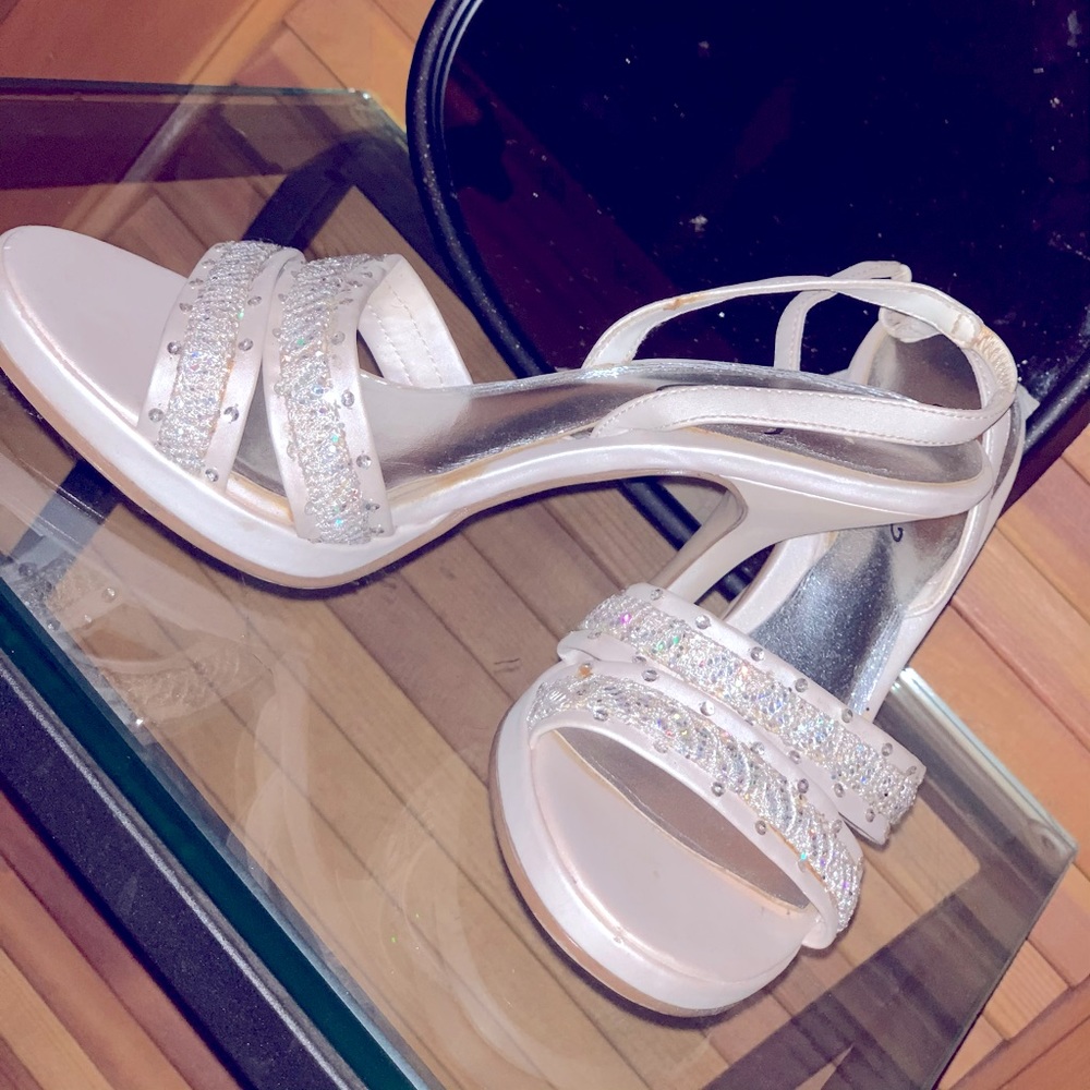 Fioni heels